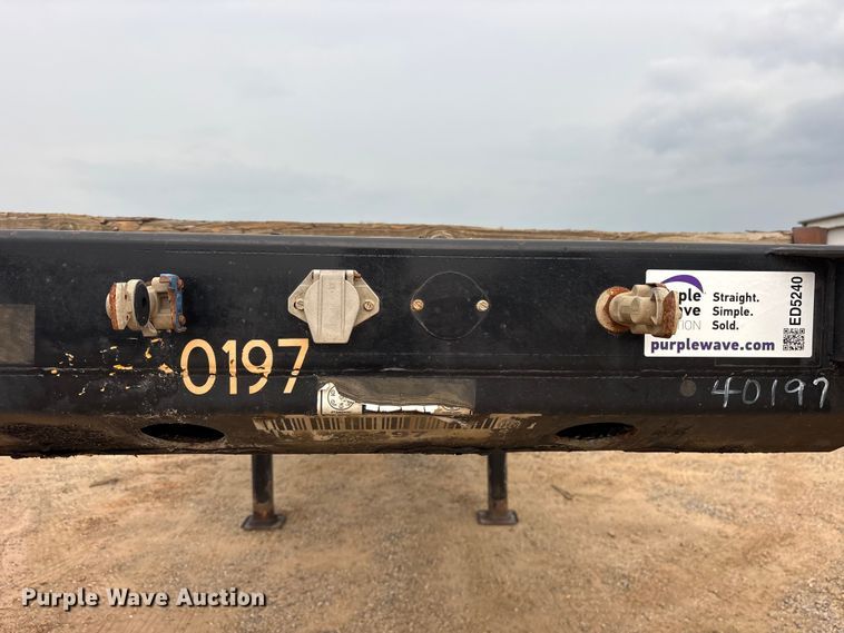 image for item ED5240 2020 Fontaine HAVSF11SST flatbed trailer