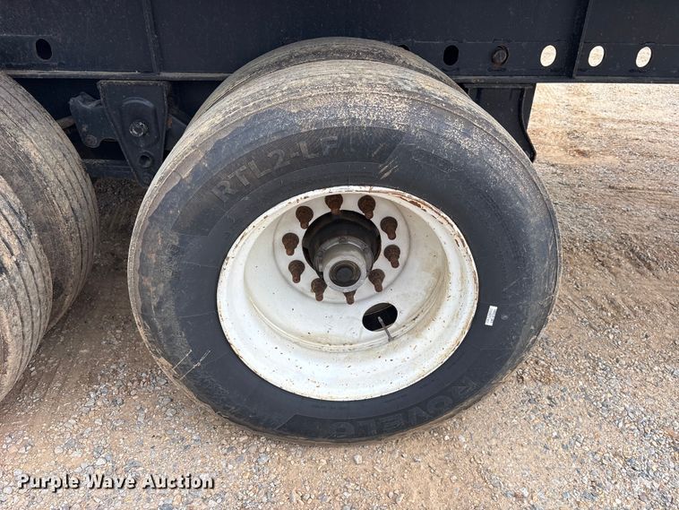 image for item ED5240 2020 Fontaine HAVSF11SST flatbed trailer
