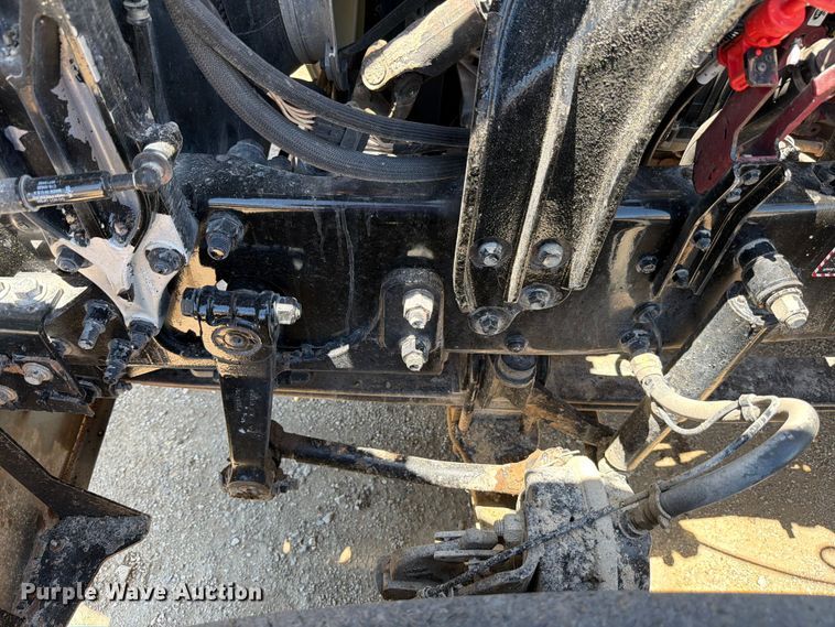 image for item ED5290 2014 Mack CHU613 semi truck