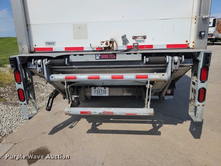 image for item EE1004 2007 Utility refrigerated van trailer