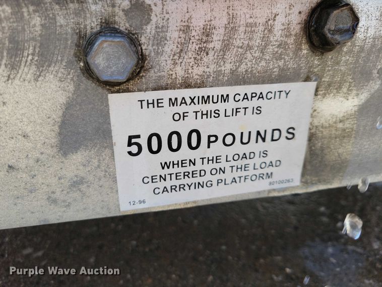 image for item EE1004 2007 Utility refrigerated van trailer