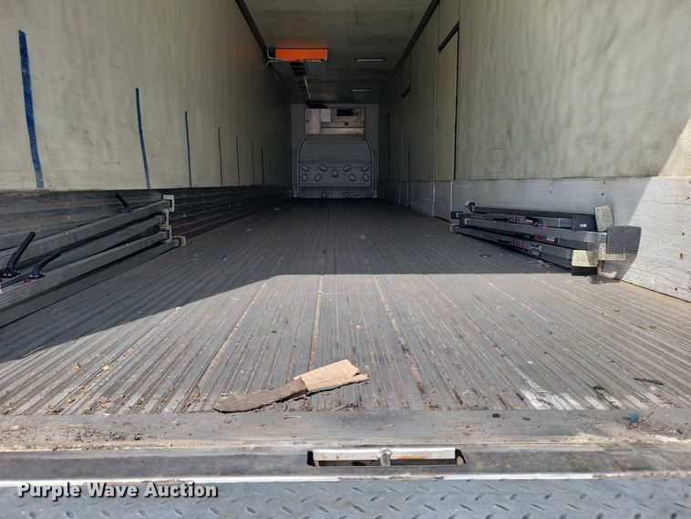 image for item EE1004 2007 Utility refrigerated van trailer