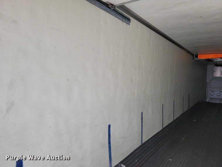 image for item EE1004 2007 Utility refrigerated van trailer