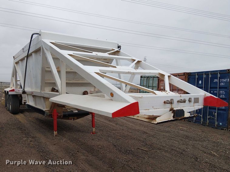 image for item EE5245 2016 Semiremolques El Puma bottom dump trailer