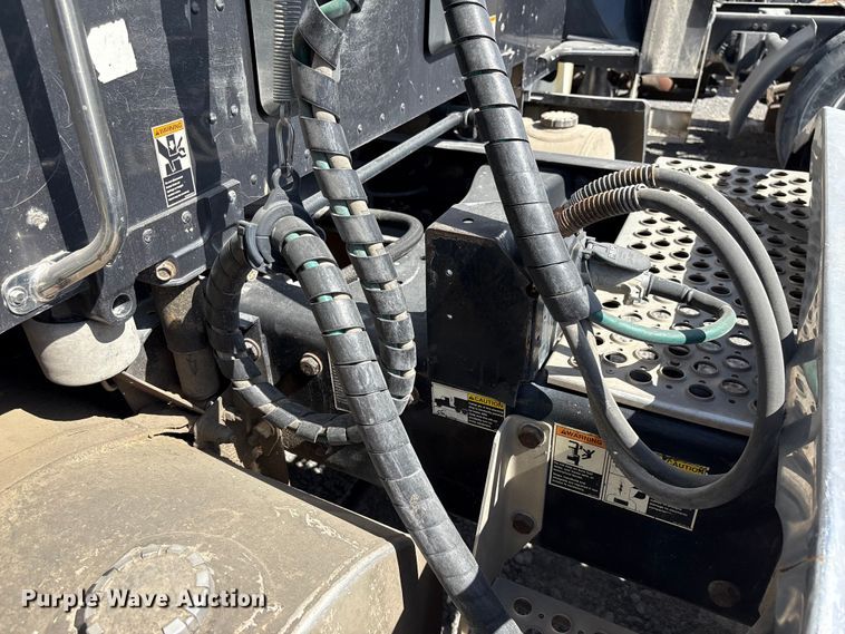 image for item EF1091 2016 Kenworth T680 semi truck