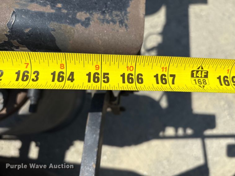 image for item EF1151 2016 Freightliner Cascadia 113 semi truck