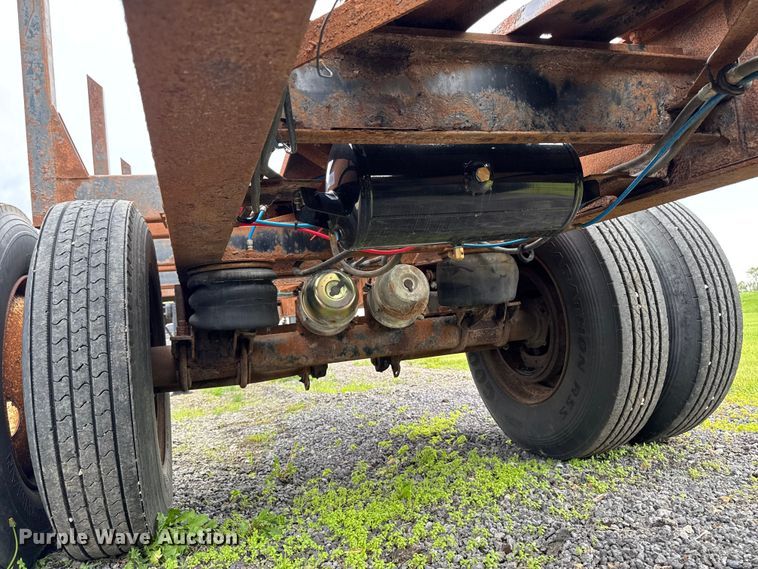 image for item EF2477 2007 Pitts LT42-L log trailer