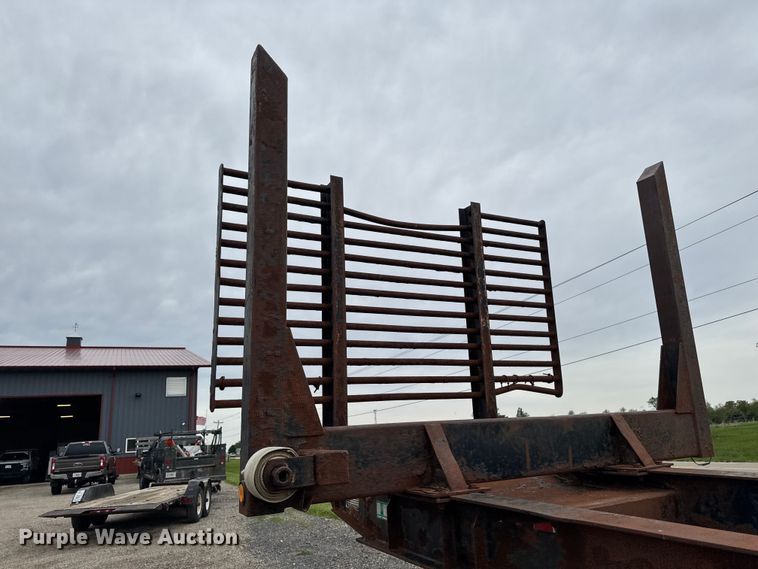 image for item EF2477 2007 Pitts LT42-L log trailer