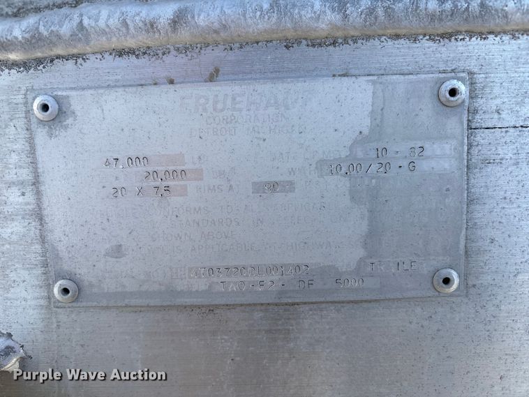 image for item EG8944 1983 Fruehauf TAO-F2-RDF 5000 tank trailer