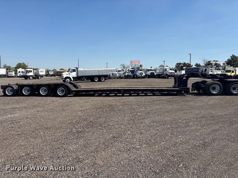 image for item EG8949 2017 XL Specialized Trailers XL 110 HDG lowboy equipment trailer
