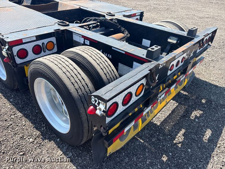 image for item EG8949 2017 XL Specialized Trailers XL 110 HDG lowboy equipment trailer