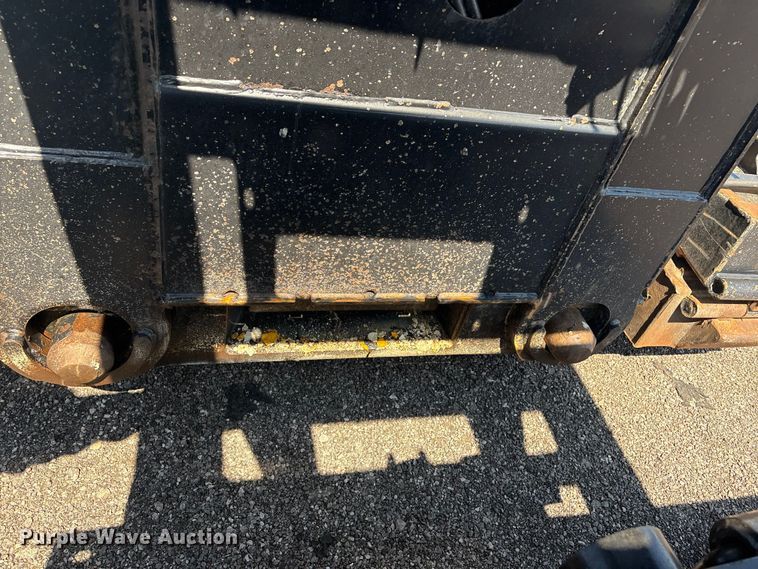 image for item EG8949 2017 XL Specialized Trailers XL 110 HDG lowboy equipment trailer