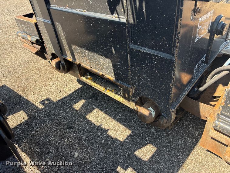 image for item EG8949 2017 XL Specialized Trailers XL 110 HDG lowboy equipment trailer