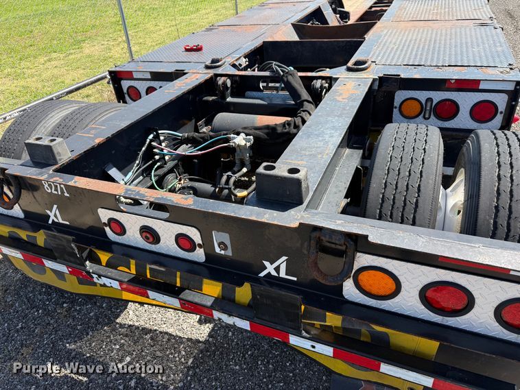 image for item EG8949 2017 XL Specialized Trailers XL 110 HDG lowboy equipment trailer