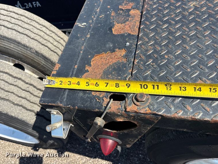 image for item EG8949 2017 XL Specialized Trailers XL 110 HDG lowboy equipment trailer