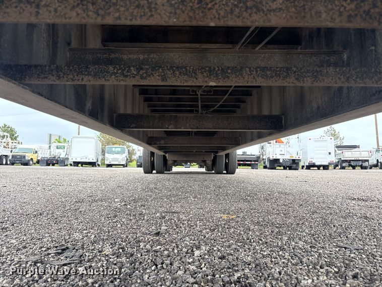 image for item EG9002 2013 Fontaine HAVSD12WSA drop deck trailer