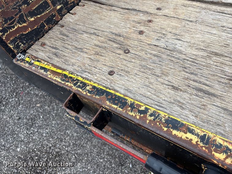 image for item EG9002 2013 Fontaine HAVSD12WSA drop deck trailer