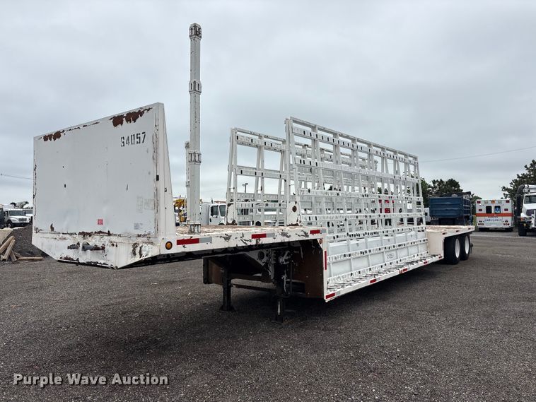 image for item EG9004 2006 Unruh Fab Inc. 40-OPEN double drop deck glass trailer
