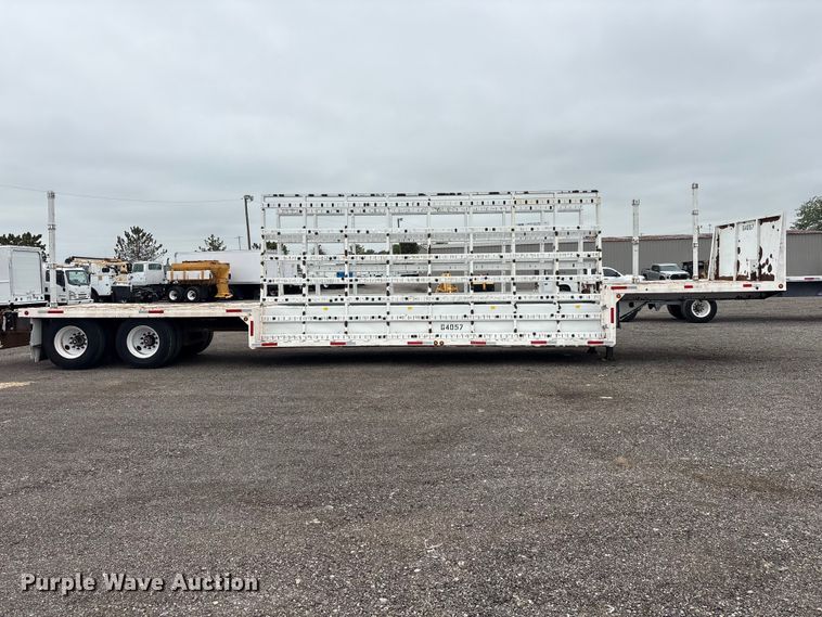 image for item EG9004 2006 Unruh Fab Inc. 40-OPEN double drop deck glass trailer