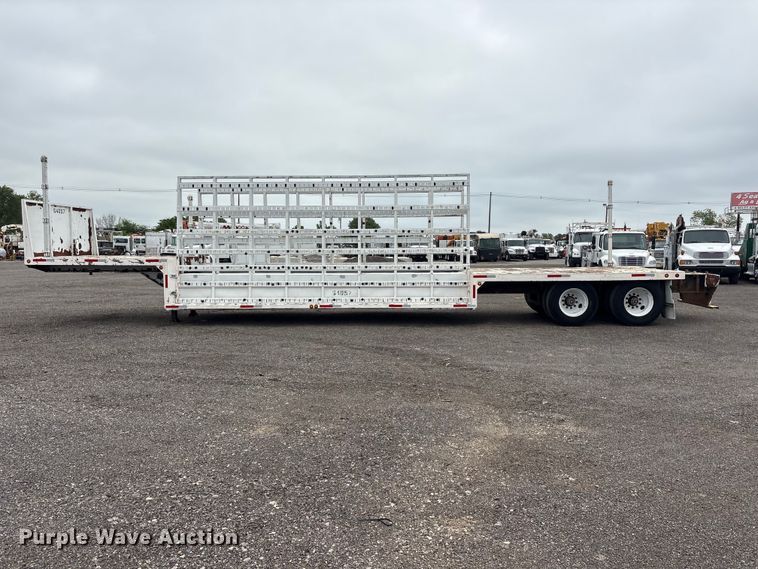 image for item EG9004 2006 Unruh Fab Inc. 40-OPEN double drop deck glass trailer