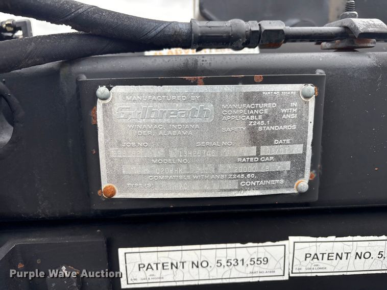 image for item EG9010 2007 International 7600 hook lift truck