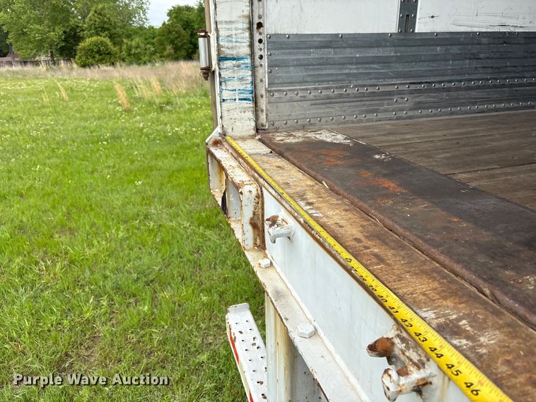image for item EG9020 2012 Great Dane CPL-3314-20053 dry van trailer