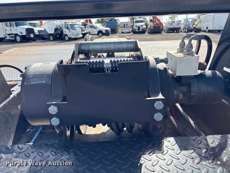 image for item EG9034 2020 XL Specialized Trailers XL 80 PT drop deck hydraulic tail equipment trailer