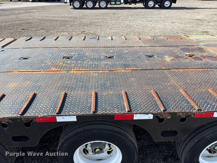 image for item EG9034 2020 XL Specialized Trailers XL 80 PT drop deck hydraulic tail equipment trailer