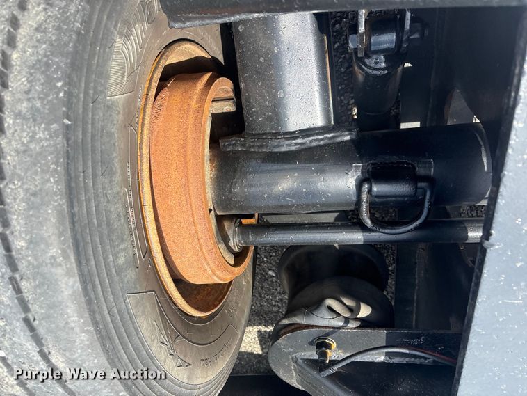 image for item EG9059 Tag axle