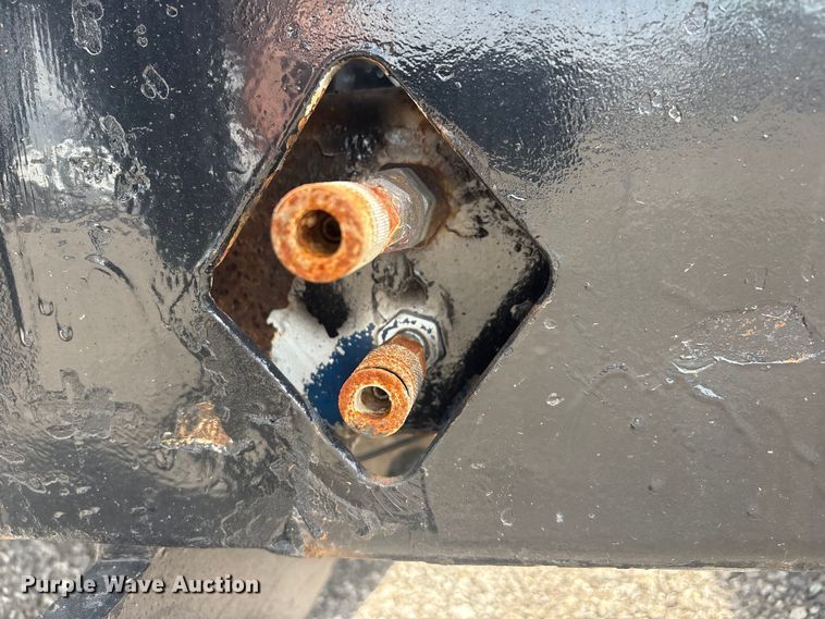 image for item EG9059 Tag axle