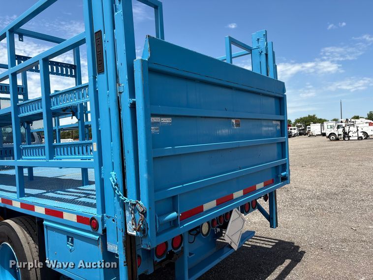 image for item EG9079 2018 Ford F-750 flatbed truck