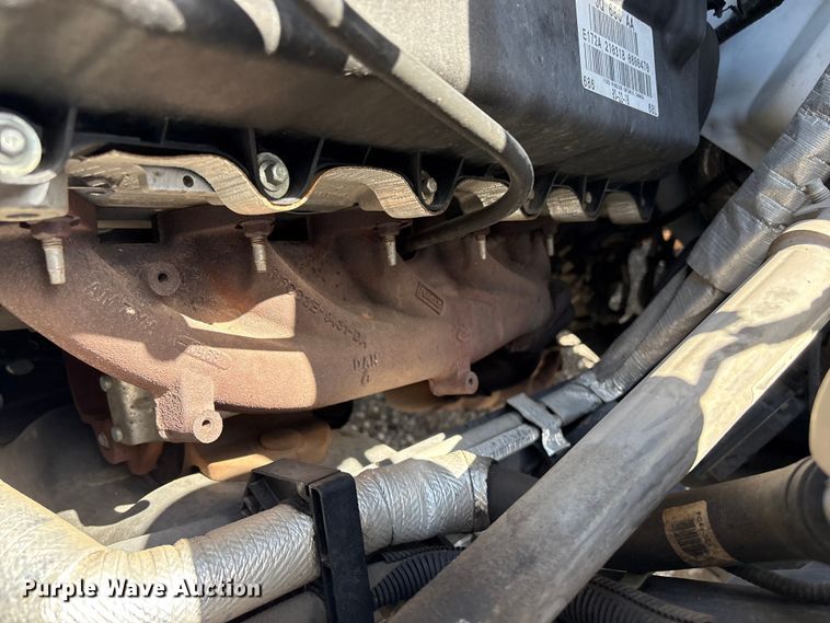 image for item EG9079 2018 Ford F-750 flatbed truck