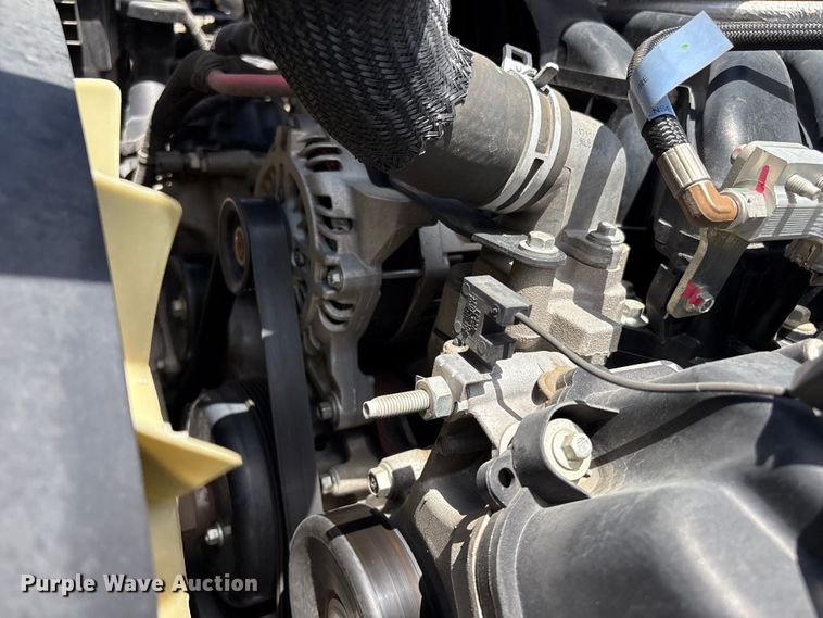 image for item EG9079 2018 Ford F-750 flatbed truck