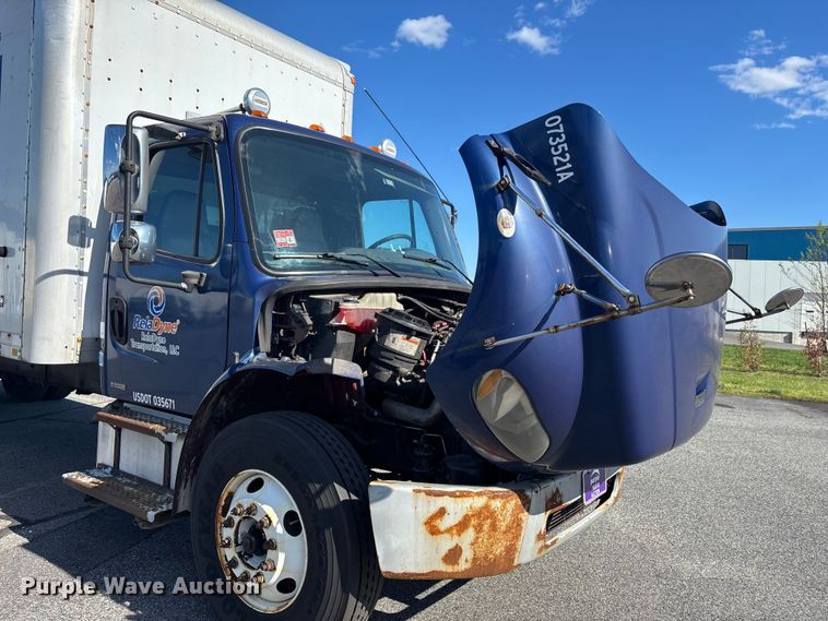 image for item EM0102 2007 Freightliner Business class M2 box truck