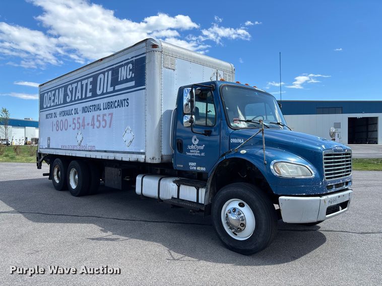 image for item EM0106 2009 Freightliner Business Class M2 box truck