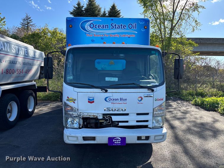 image for item EM0108 2014 Isuzu Npr/npr-hd box truck