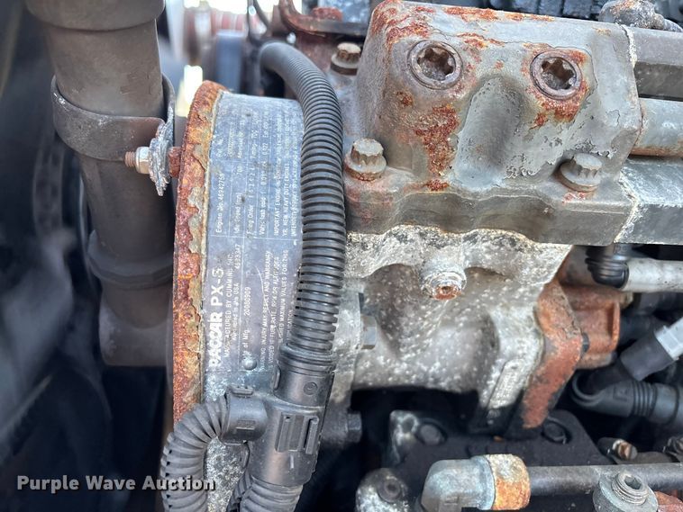 image for item EM0109 2009 Kenworth T370 fuel truck