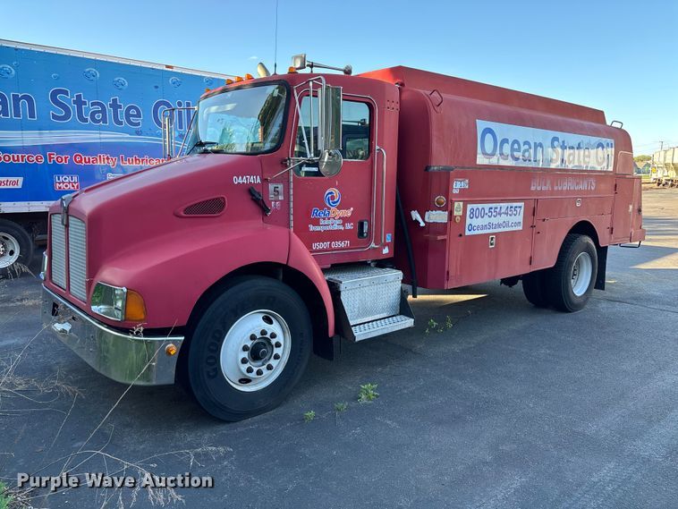 image for item EM0110 2004 Kenworth T300 fuel truck