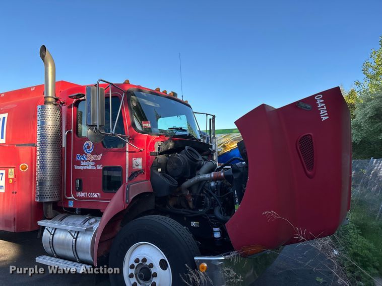 image for item EM0110 2004 Kenworth T300 fuel truck