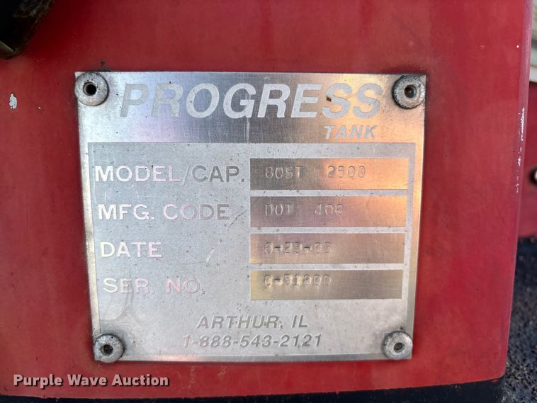 image for item EM0110 2004 Kenworth T300 fuel truck