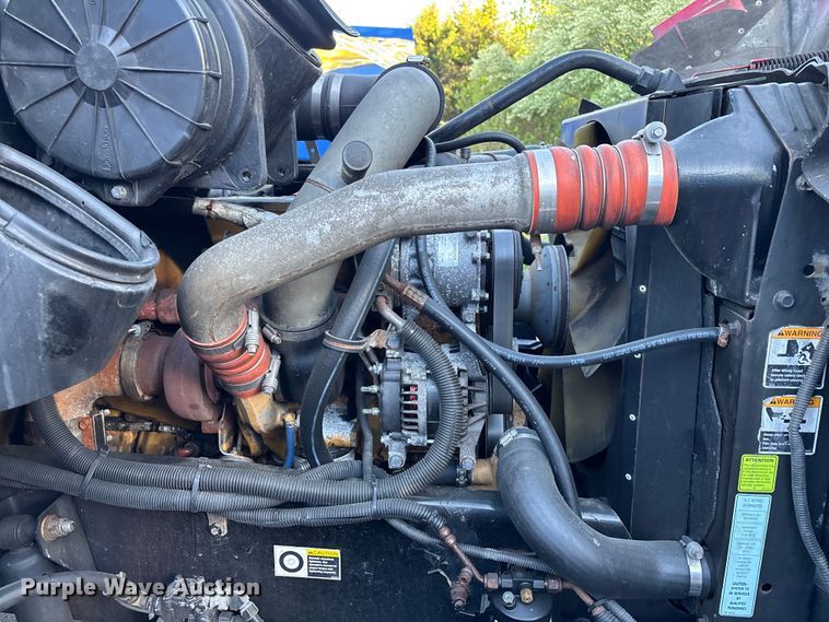 image for item EM0110 2004 Kenworth T300 fuel truck