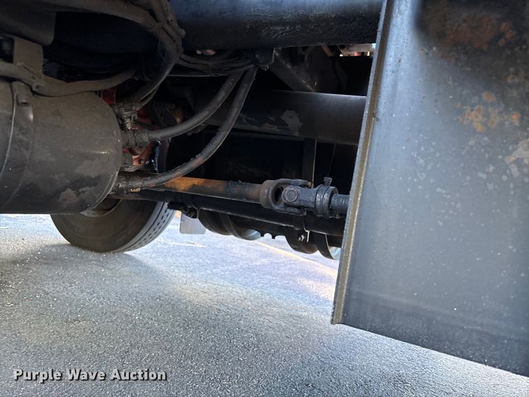 image for item EM0110 2004 Kenworth T300 fuel truck