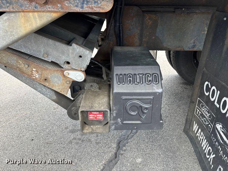 image for item EM0115 2007 Western Star 4900 box truck