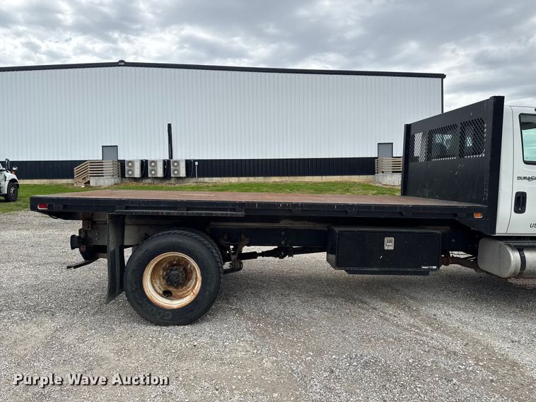 image for item ER0491 2011 International 4300 flatbed truck