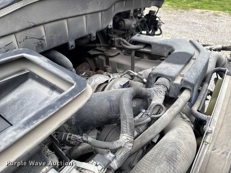 image for item ER0491 2011 International 4300 flatbed truck