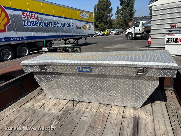 image for item ER7562 2013 Carson utility trailer