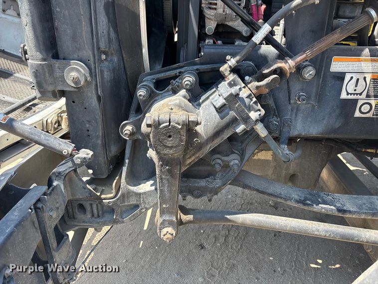 image for item ER7574 2018 Peterbilt 579 semi truck