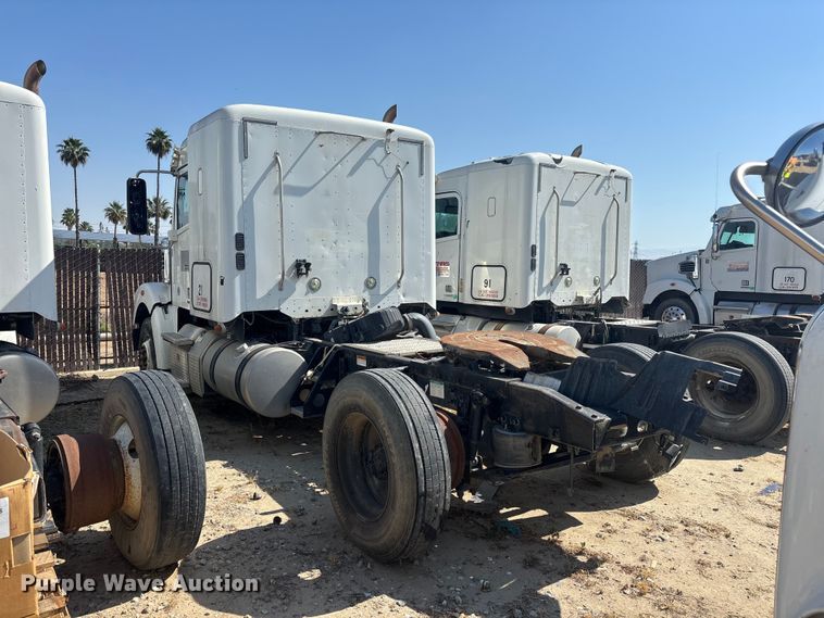 image for item ER7578 2012 Freightliner Coronado SD 122 semi truck