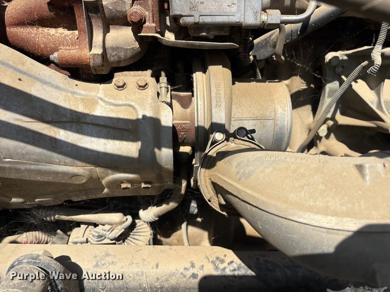 image for item ER7578 2012 Freightliner Coronado SD 122 semi truck