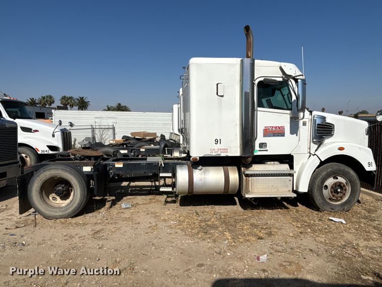 image for item ER7580 2013 Freightliner Coronado SD 122 